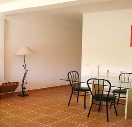 Lejlighed i Centrum Fuengirola til salg dining room
